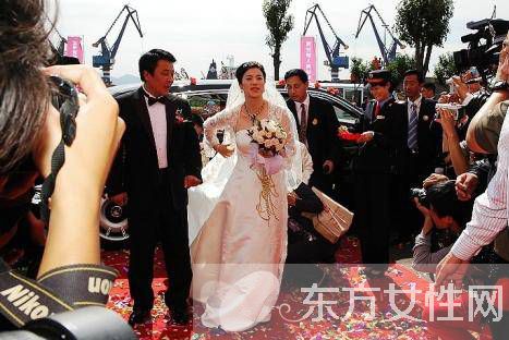 王楠富豪老公背景曝光 从中国打手变身公主超幸福ing