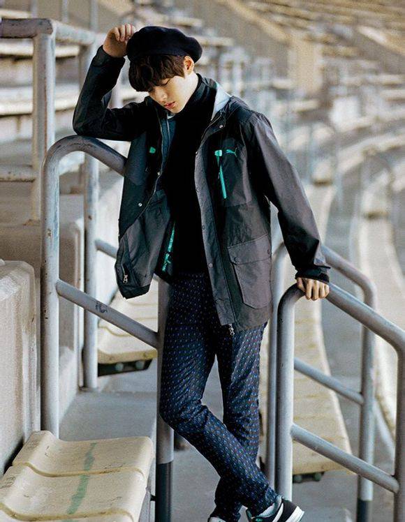 安宰贤郑秀晶情侣画报曝光 揭安宰贤郑秀晶关系