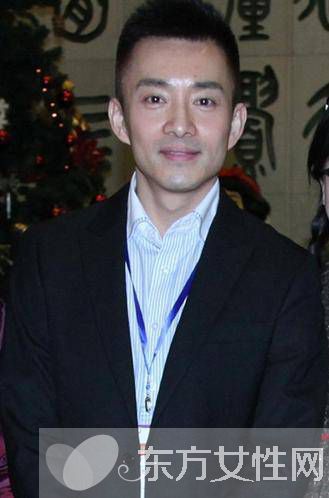 曝主持人亚宁近况家庭妻子 揭亚宁为什么退出央视舞台