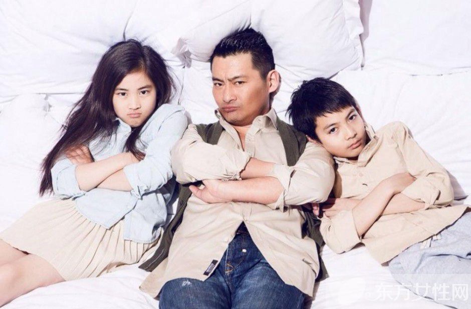 景岗山个人资料 景岗山一对儿女近照曝光被赞最好看星二代