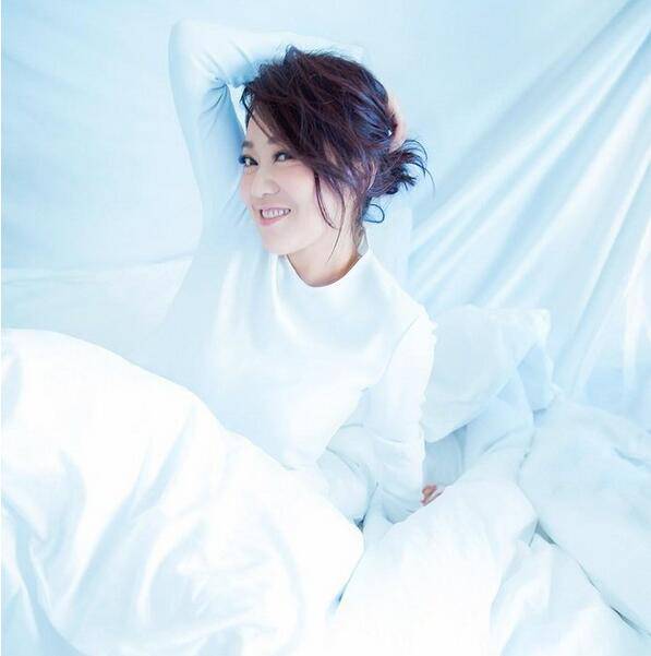 闫妮前夫个人资料遭扒 18岁女儿元元近照曝光