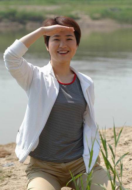 张丹丹个人资料 张丹丹喜得千金网友纷纷祝福