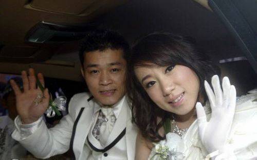 丫蛋老公王金龙有才却不红 为了填饱肚子全家人捡破烂