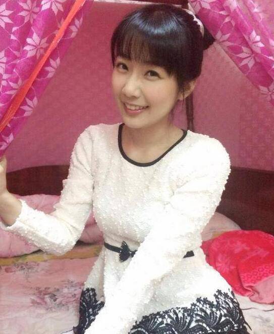 双双出轨 九把刀承认偷食台湾女主播周亭羽