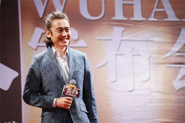 吴秀波老婆尚洁照片曝光 吴秀波自曝前女友因吸毒而死