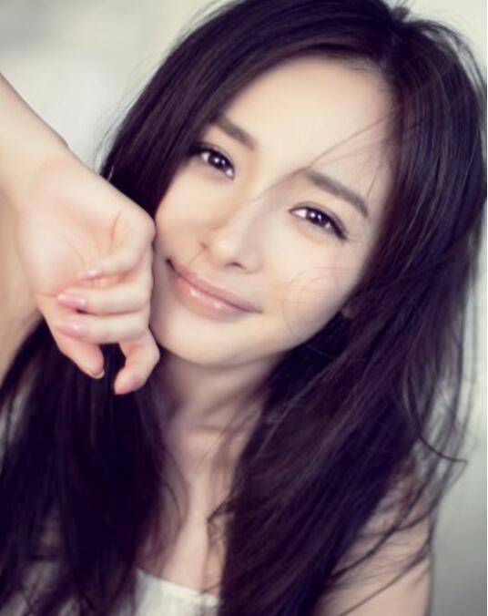 杨幂和谁上过床 杨幂被灌醉遭性侵全套图遭扒