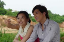 郑罗茜个人资料  领家御姐 郑罗茜蛮腰细腿被赞好身材