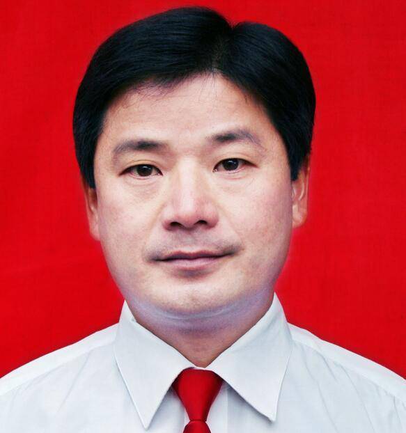 壕 王海燕与前夫袁金华离婚成就24亿身价