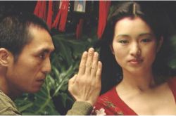 张艺谋前妻肖华简历曝光 巩俐小三插足逼张艺谋离婚