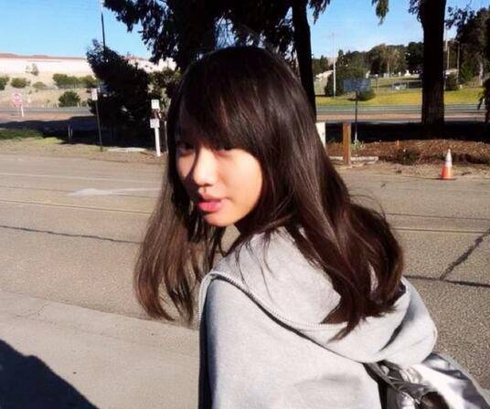 闫妮前夫个人资料遭扒 18岁女儿元元近照曝光