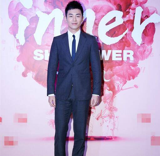 赵小亮扮演者朱亚文个人资料 曝朱亚文沈佳妮结婚照