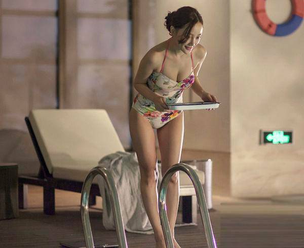 李小璐个人资料身高多少 二次发育丰胸秘籍大公开