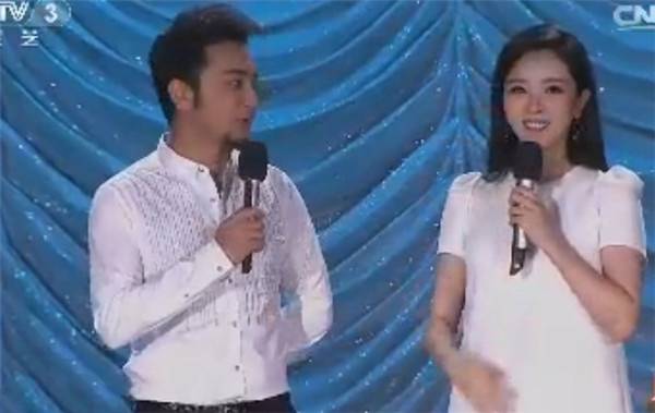 央视主持人李思思的丈夫是谁 李思思挺孕肚回央视