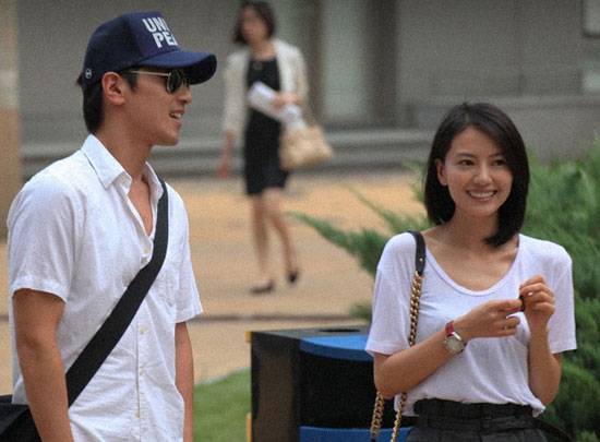 赵又廷高圆圆差几岁 回顾赵又廷追高圆圆细节