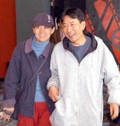 李雪健老婆于海丹简介 于海丹12年精心呵护助丈夫战胜病魔
