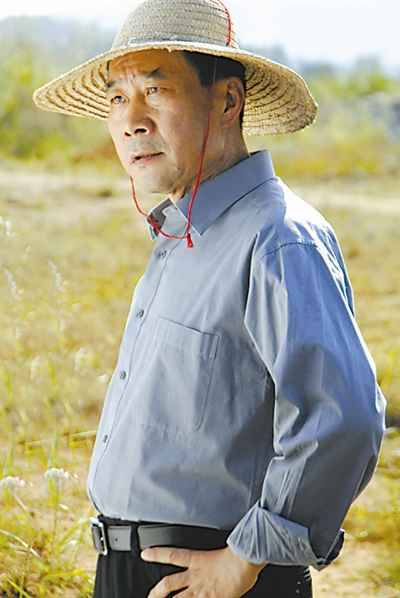 李雪健老婆于海丹简介 于海丹12年精心呵护助丈夫战胜病魔