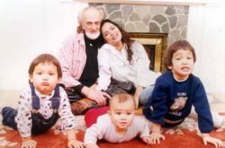 揭秘韦唯为什么离婚 韦唯的三个儿子近照曝光颜值超高