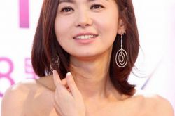 张瑞希老公是谁 整容失败美貌不在反成面包脸