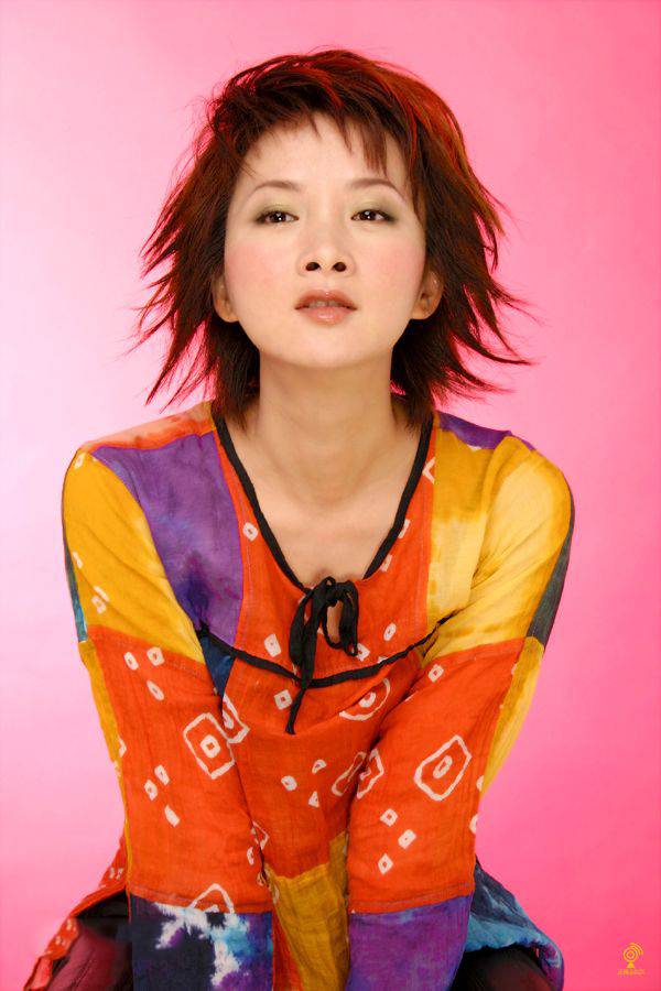 谢兰老公个人资料 帅小红高大魁梧比她年长9岁