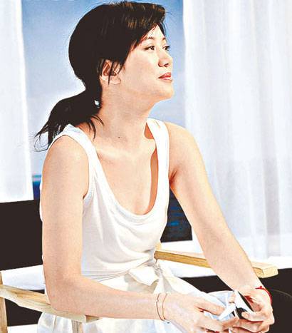 袁咏仪承认年轻时被包养 老公张智霖竟说出了这些话