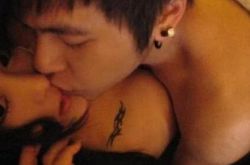 揭张馨予的乳有多大 疯狂床照曝光裸胸诱惑无下限