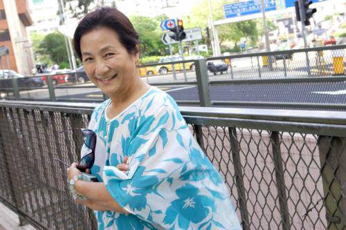 郑佩佩老公原文通资料背景曝光 揭郑佩佩离婚原因