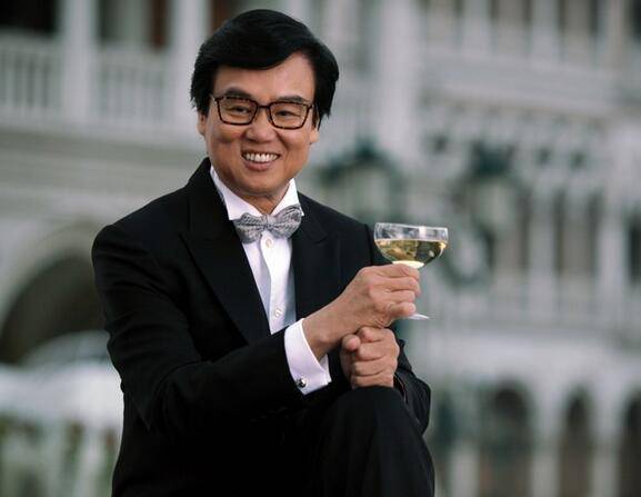 向华强老婆曝周星驰五宗罪 揭与周星驰不和的12位明星