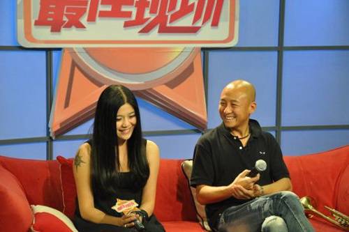 揭周晓鸥与老婆唐平离婚原因 曝周晓鸥单飞内幕真相