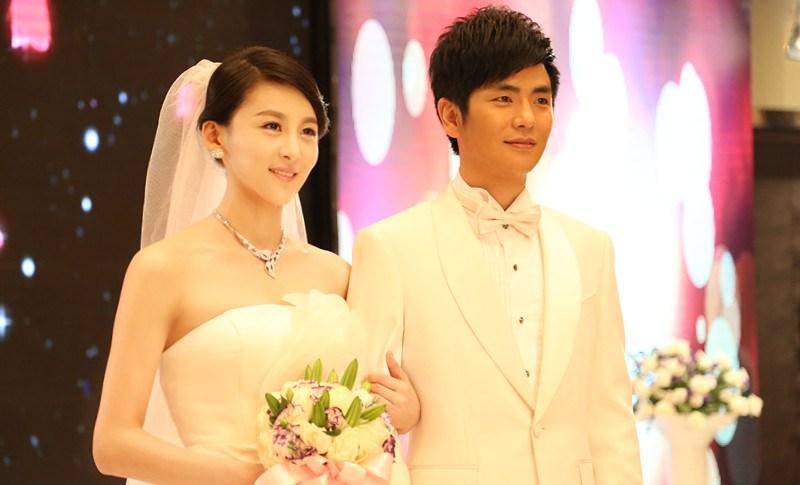 张晓龙妻子照片曝光  温太医 张晓龙否认与陈思斯恋爱