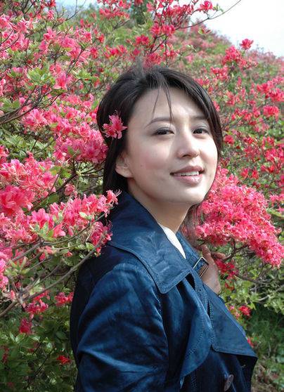 主持人张蕾的老公王吉才背景资料 张蕾发福疑似怀孕