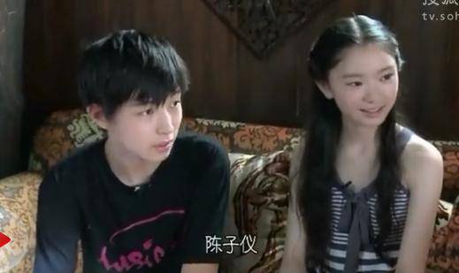 左溢身高对比图 左溢一年级流利英文秒杀全场