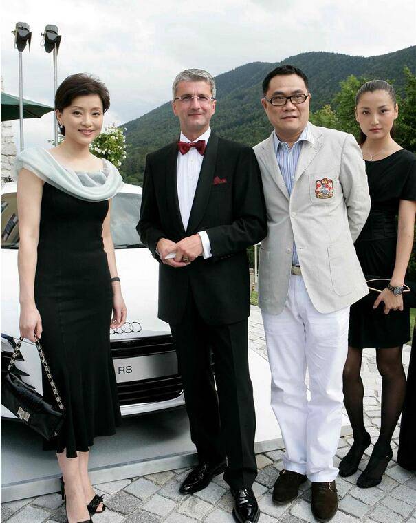 杨澜老公吴征简介曝光 节目中遭老公高调示爱