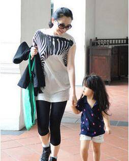 许晴女儿正面照曝光 细数许晴琼瑶式的恋爱历程