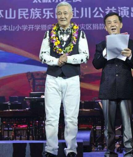 赵本山究竟多大年龄 揭其退出春晚真相