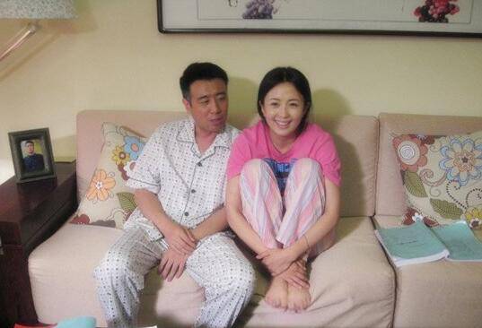 于和伟老婆和女儿曝光 于和伟与小三幽会后再被曝有小四