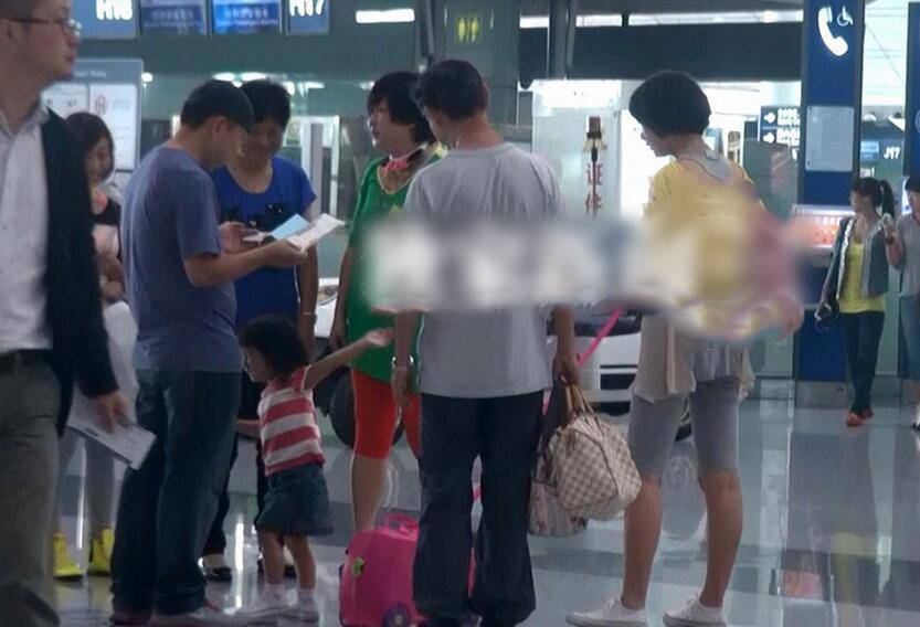 揭杨雪个人资料背景 老公女儿罕见照遭曝光