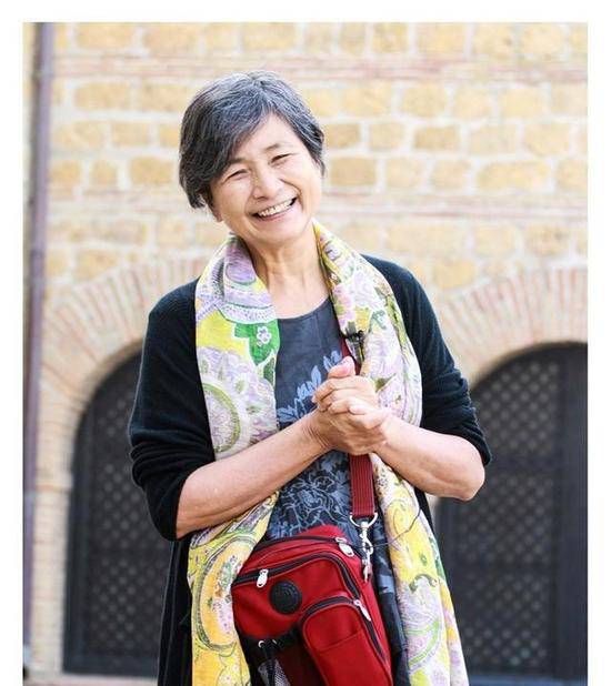 郑佩佩老公原文通资料背景曝光 揭郑佩佩离婚原因