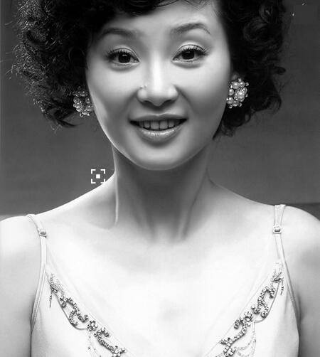 冯小刚老婆徐帆个人资料 揭两人为什么不生孩子