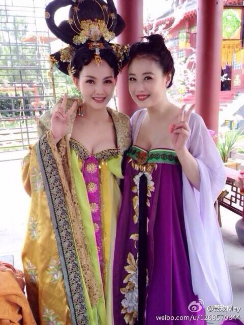 武媚娘传奇杨淑妃结局死了吗 杨淑妃为什么要在扇子上下毒