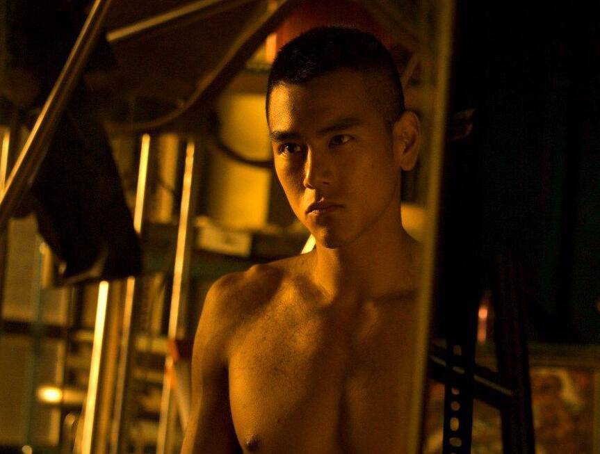 彭于晏整容前后对比照 居然相差这么大