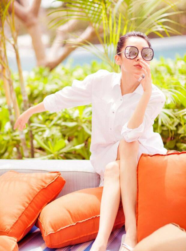 许晴前夫刘波涉嫌诈骗被通缉 揭秘许晴显赫家世