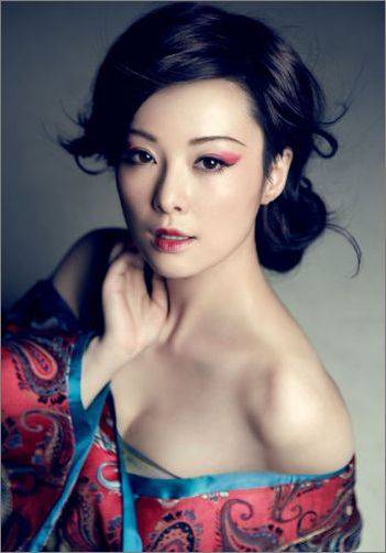 袁立个人资料被曝 揭秘袁立为什么被封杀