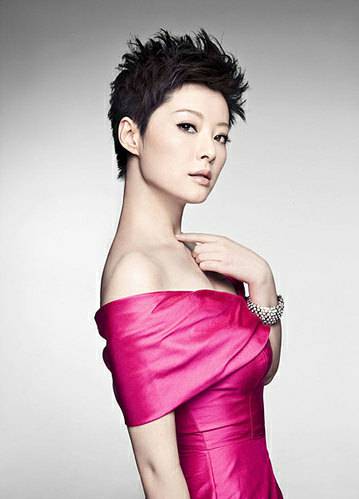 袁立与外国老公离婚内幕 袁立牵手赵宝刚引热议