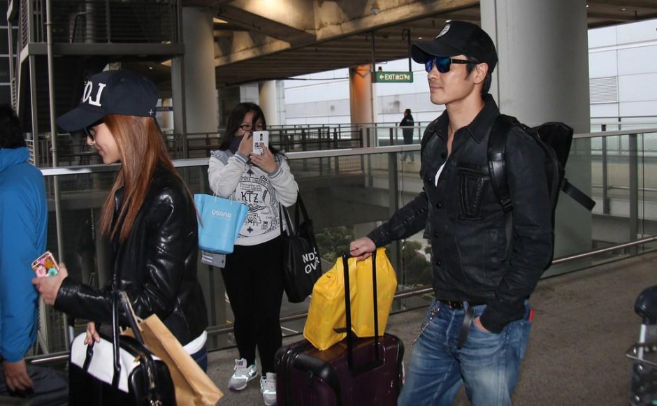 郑嘉颖老婆是谁 网曝郑嘉颖逼婚女友陈凯琳