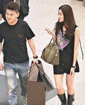 李彩桦个人资料 李彩桦风流全套照片曝光