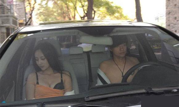 赵奕欢三围大曝光 揭赵奕欢被魏晨破处真相