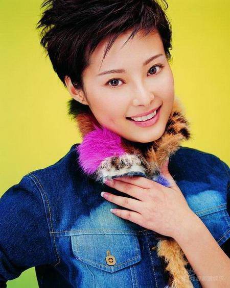 袁立与外国老公离婚内幕 袁立牵手赵宝刚引热议