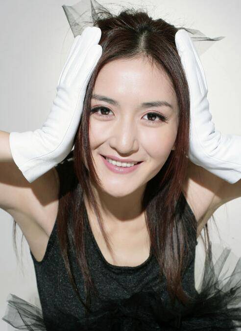 谢娜家庭背景曝光 揭与刘烨分手内幕