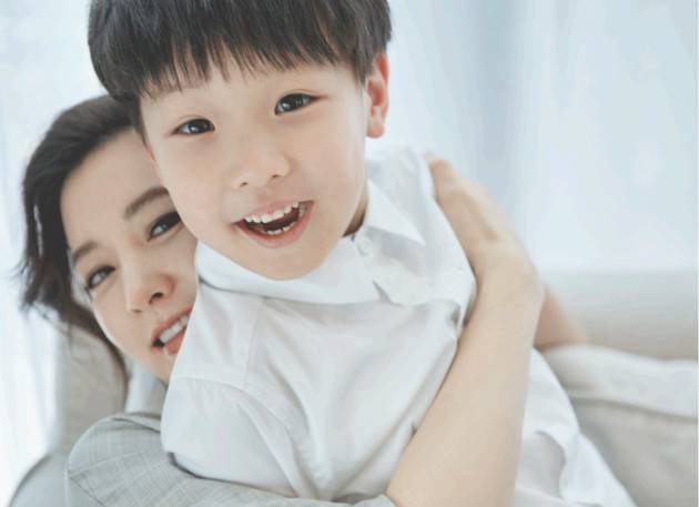 郑豪泳个人资料 揭郑豪泳旧爱沈银河悔婚真相