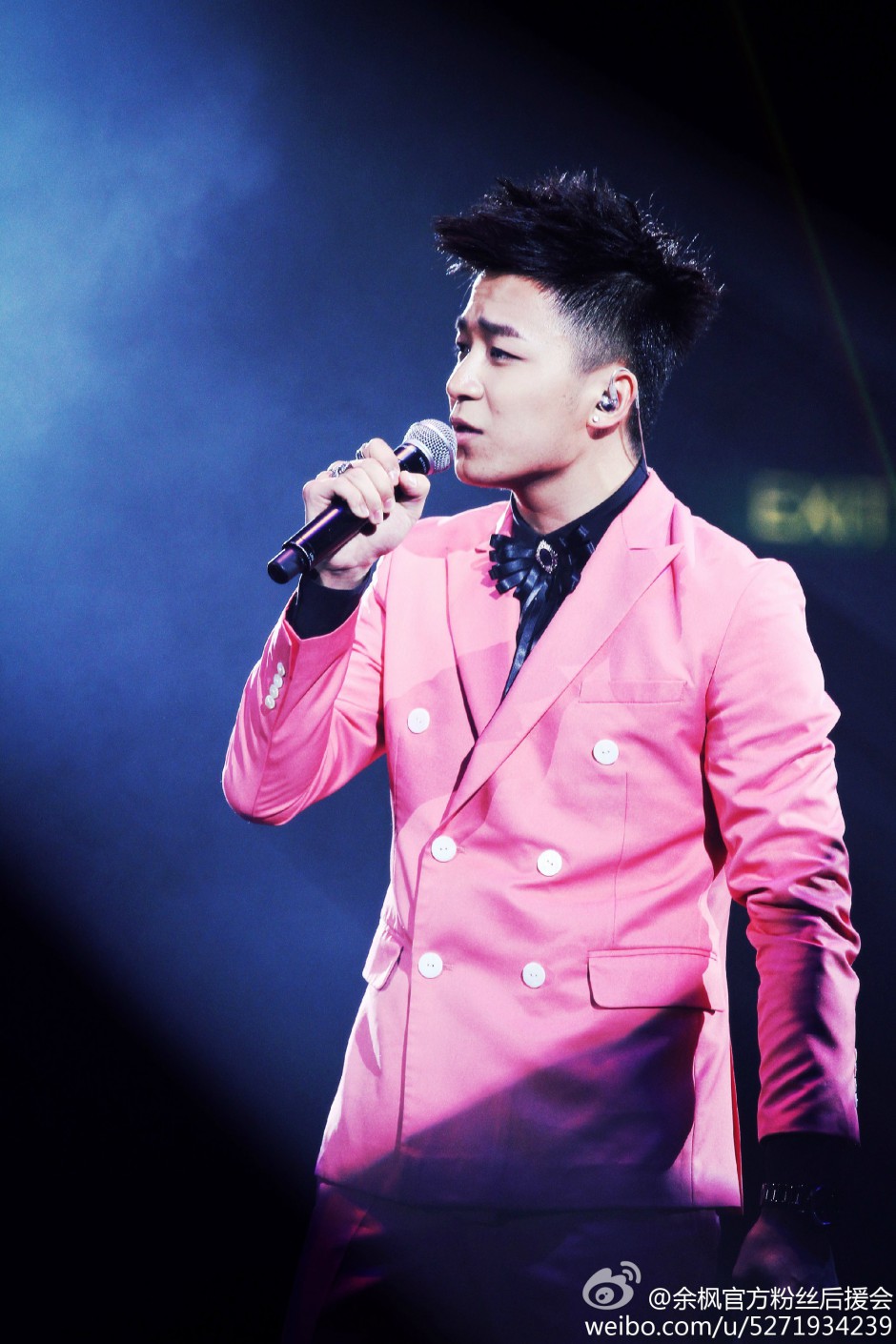 好声音余枫微博曝光 那英赞余枫无所谓比杨坤好